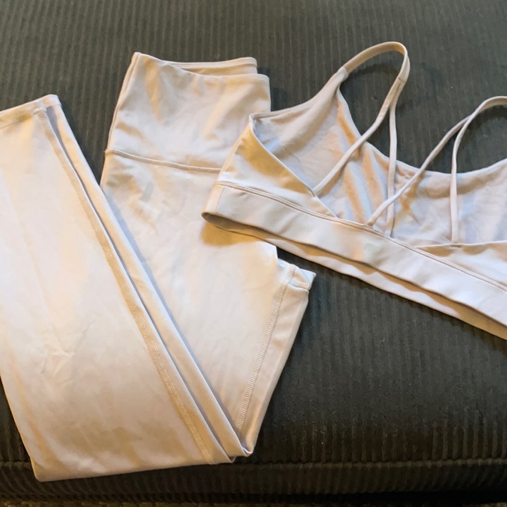 Light Mauve Activewear Set - image 1
